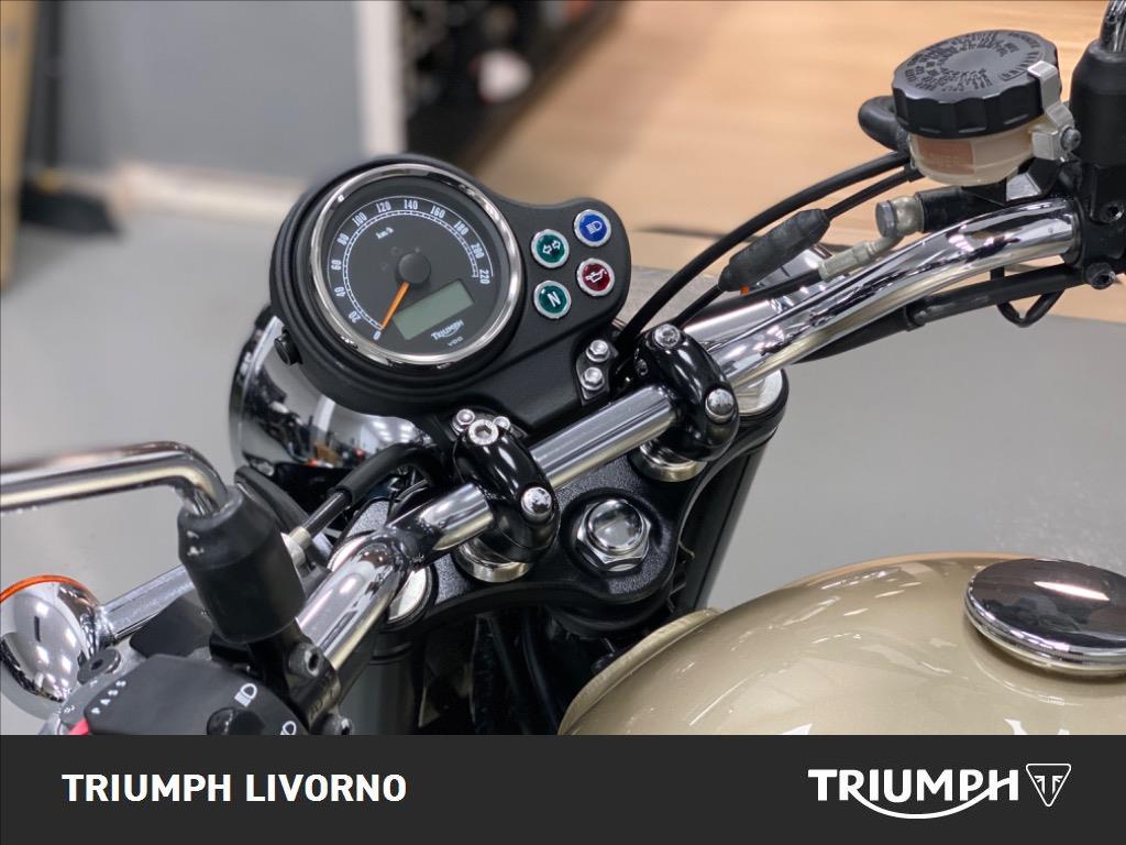 TRIUMPH Bonneville 865 